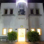 Seaside Club 3*