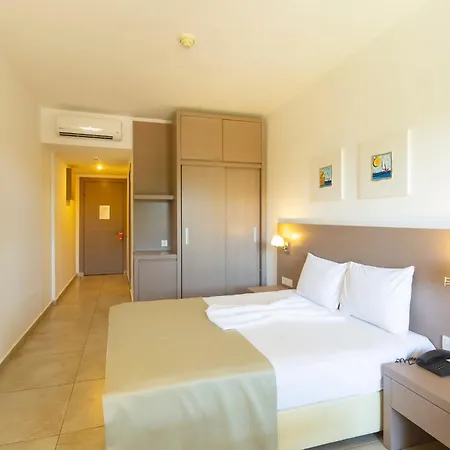 Ξενοδοχείο Seaside Club 3*