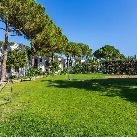 Seaside Club Ξενοδοχείο 3*