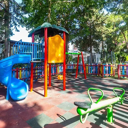 Ξενοδοχείο Seaside Club 3*