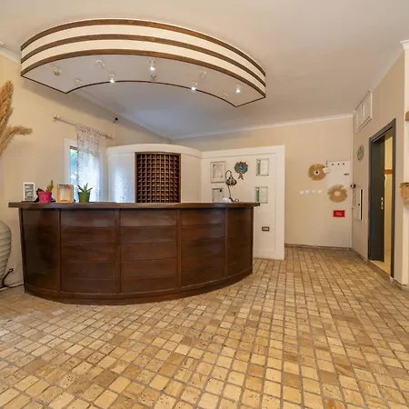 Ξενοδοχείο Seaside Club