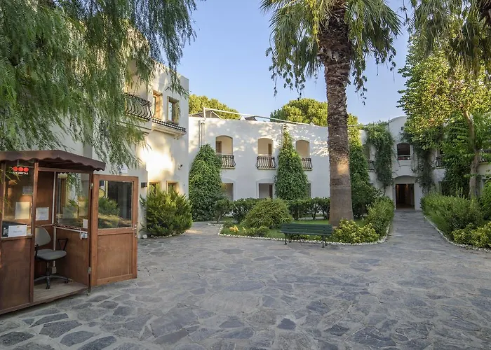Seaside Club Hotel